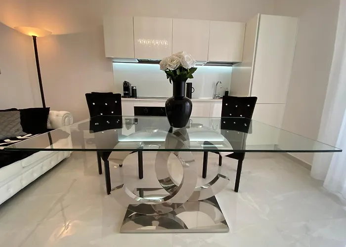Apartment Lux - Elegant Sea View Portofino Coast Zoagli