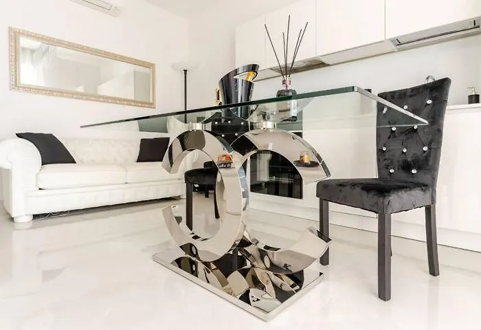 Apartment Lux - Elegant Sea View Portofino Coast Zoagli
