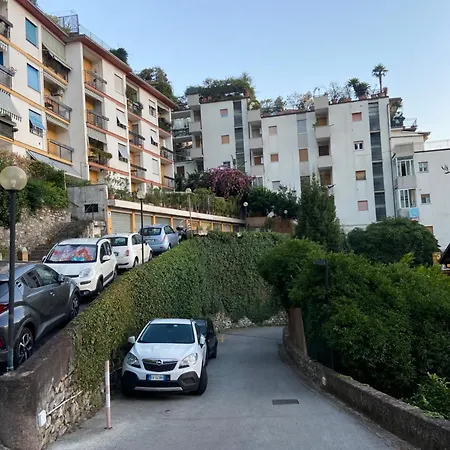 Apartment Lux - Elegant Sea View Portofino Coast *