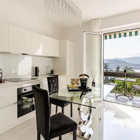 Apartment Lux - Elegant Sea View Portofino Coast Zoagli